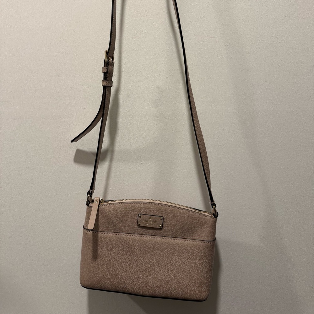 Kate Spade Chic Beige Crossbody Bag